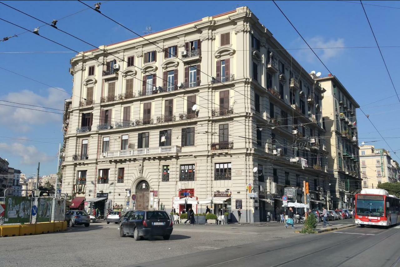 Metronapoli B&B 외부 사진